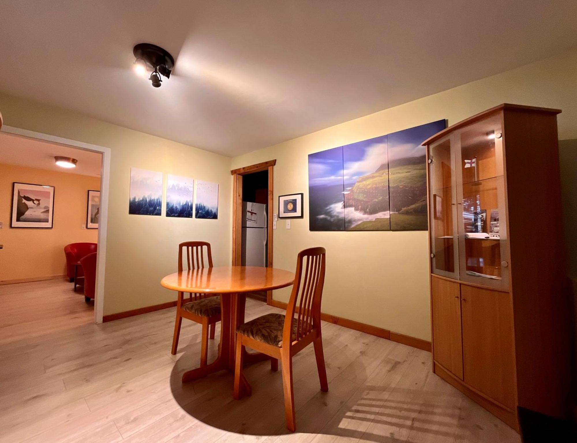 Frigon Suite -Waterfront Port Alice Exterior foto