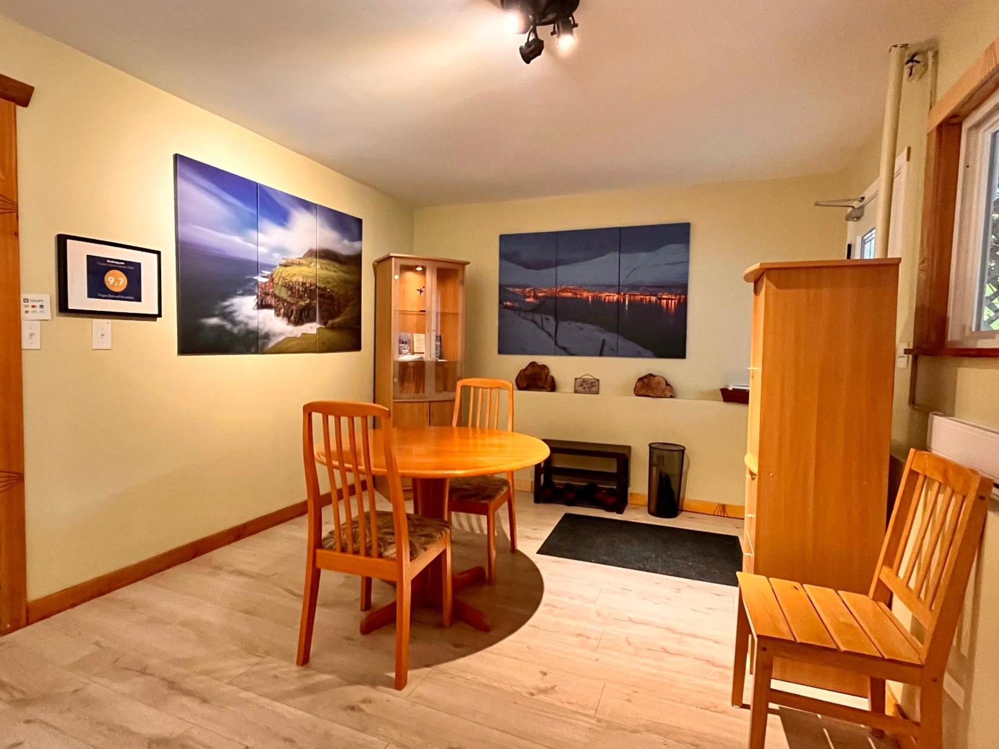 Frigon Suite -Waterfront Port Alice Exterior foto
